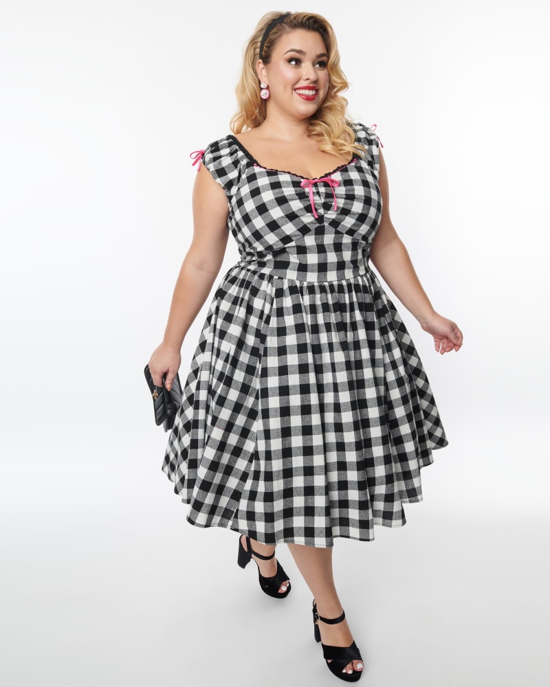 Unique Vintage Plus Size Black Gingham Cap Sleeve Swing Dress Black